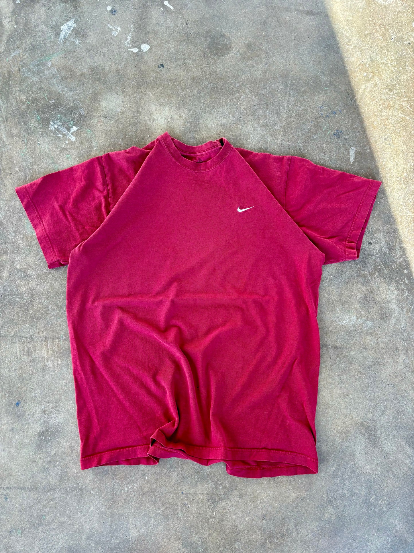 ‘00s Nike Tee Large