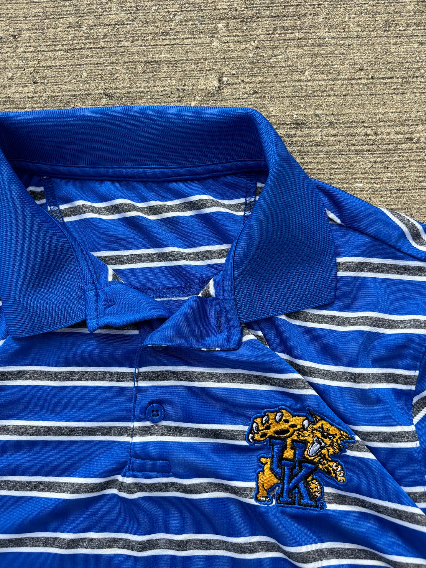 ‘00s Kentucky Polo Medium