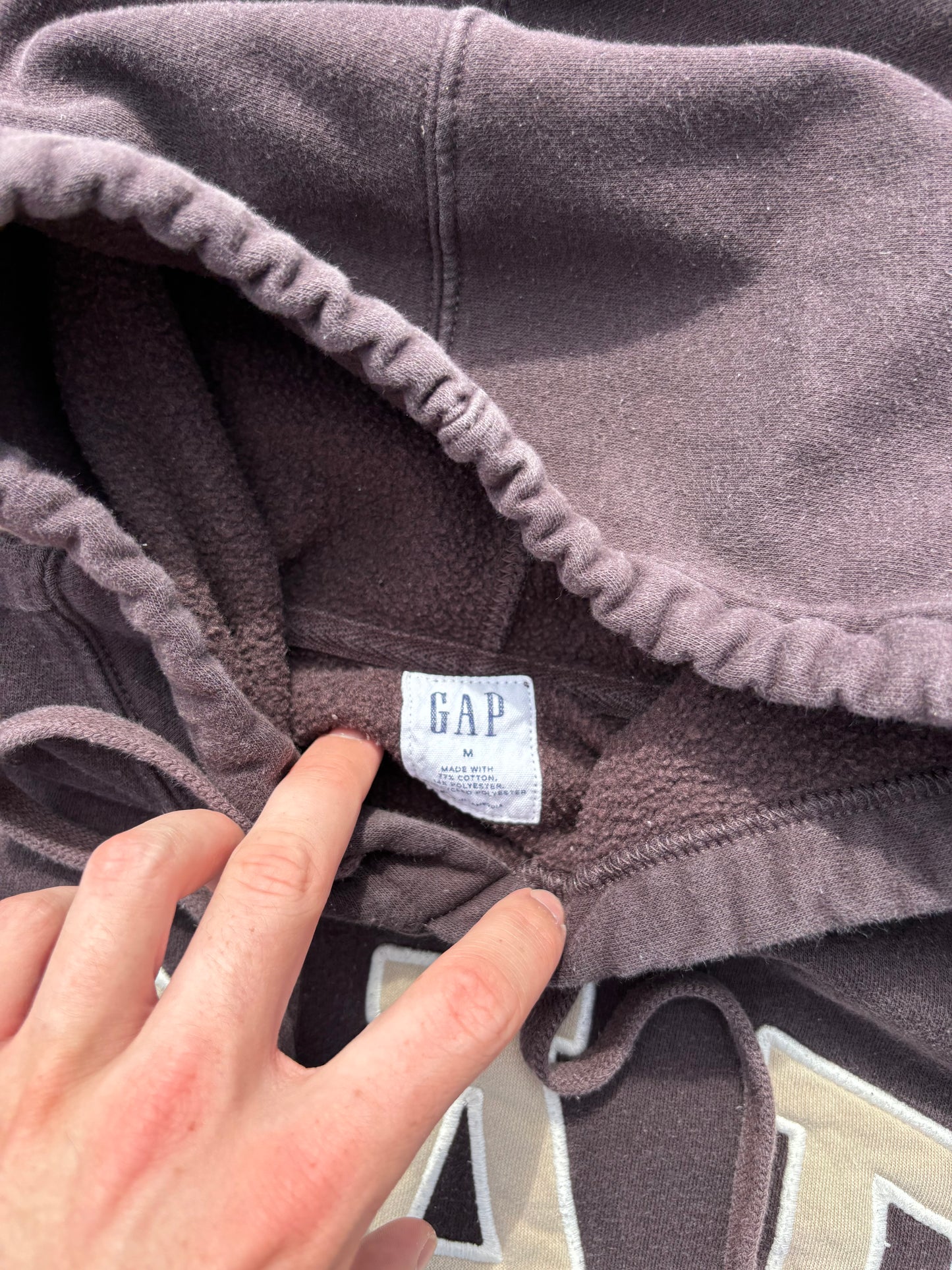 Gap Hoodie Medium