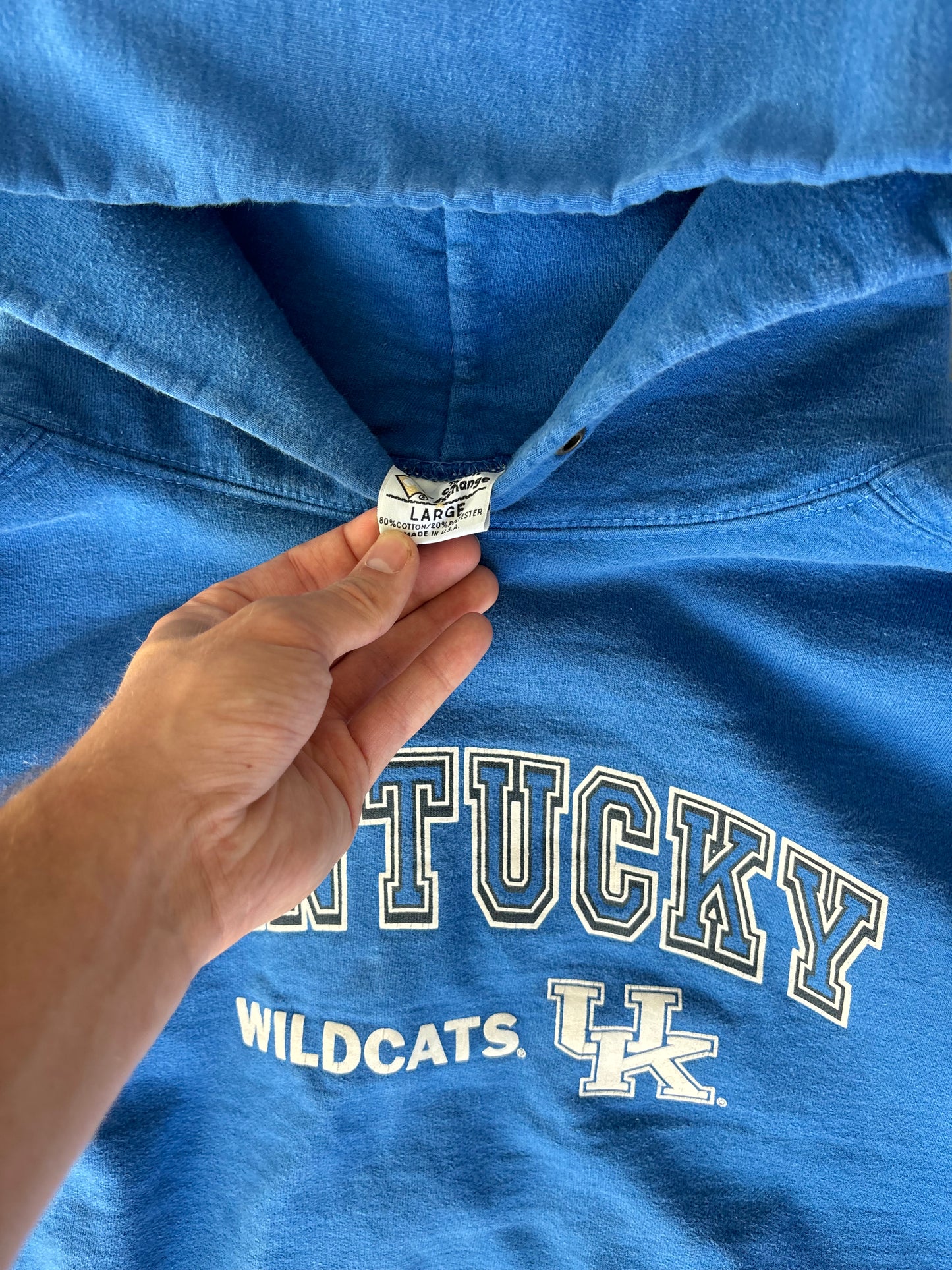 ‘00s Kentucky Hoodie Large