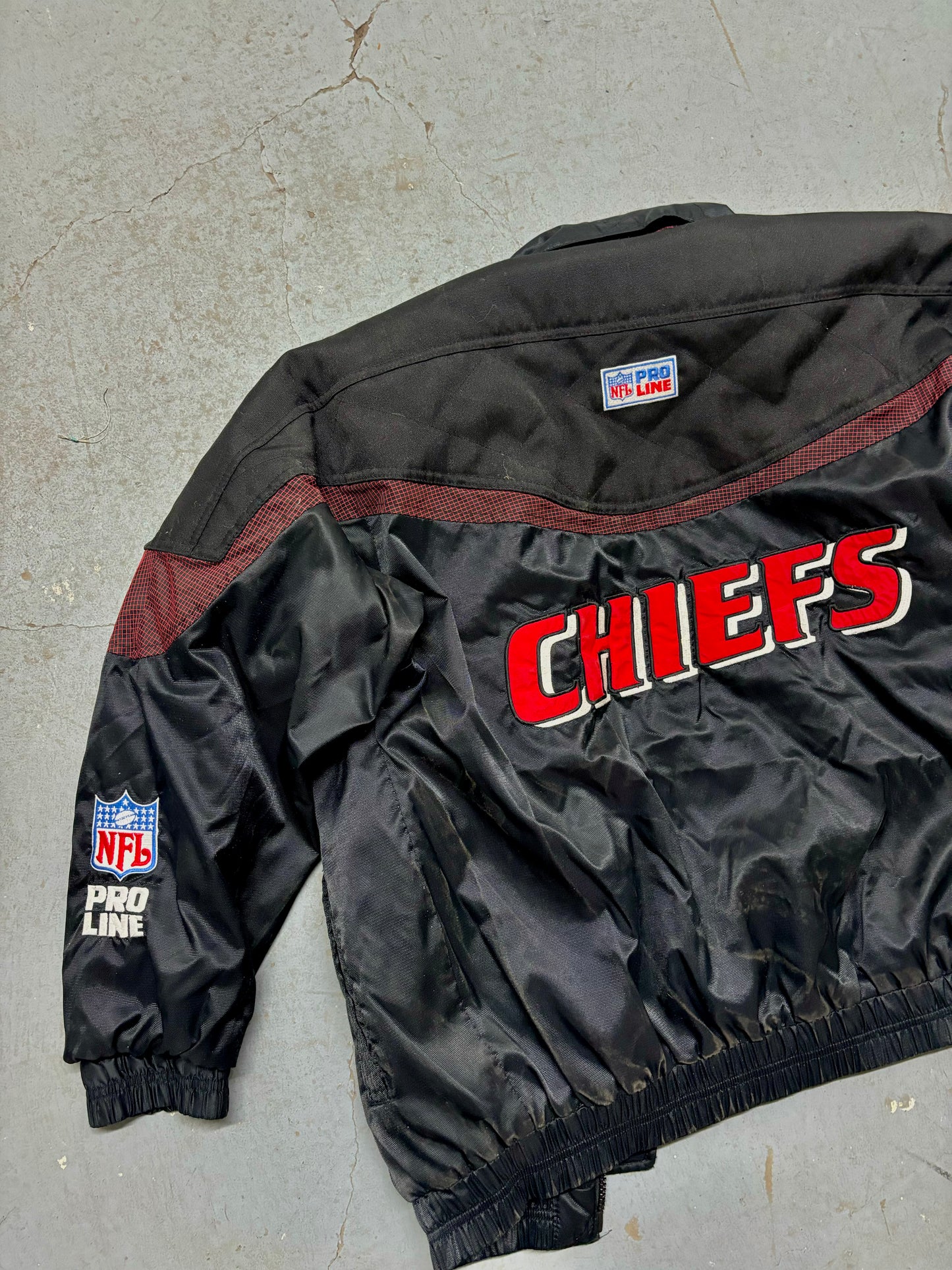 Vintage ‘90s Kansas City Chiefs Pro Line Starter Jacket Large