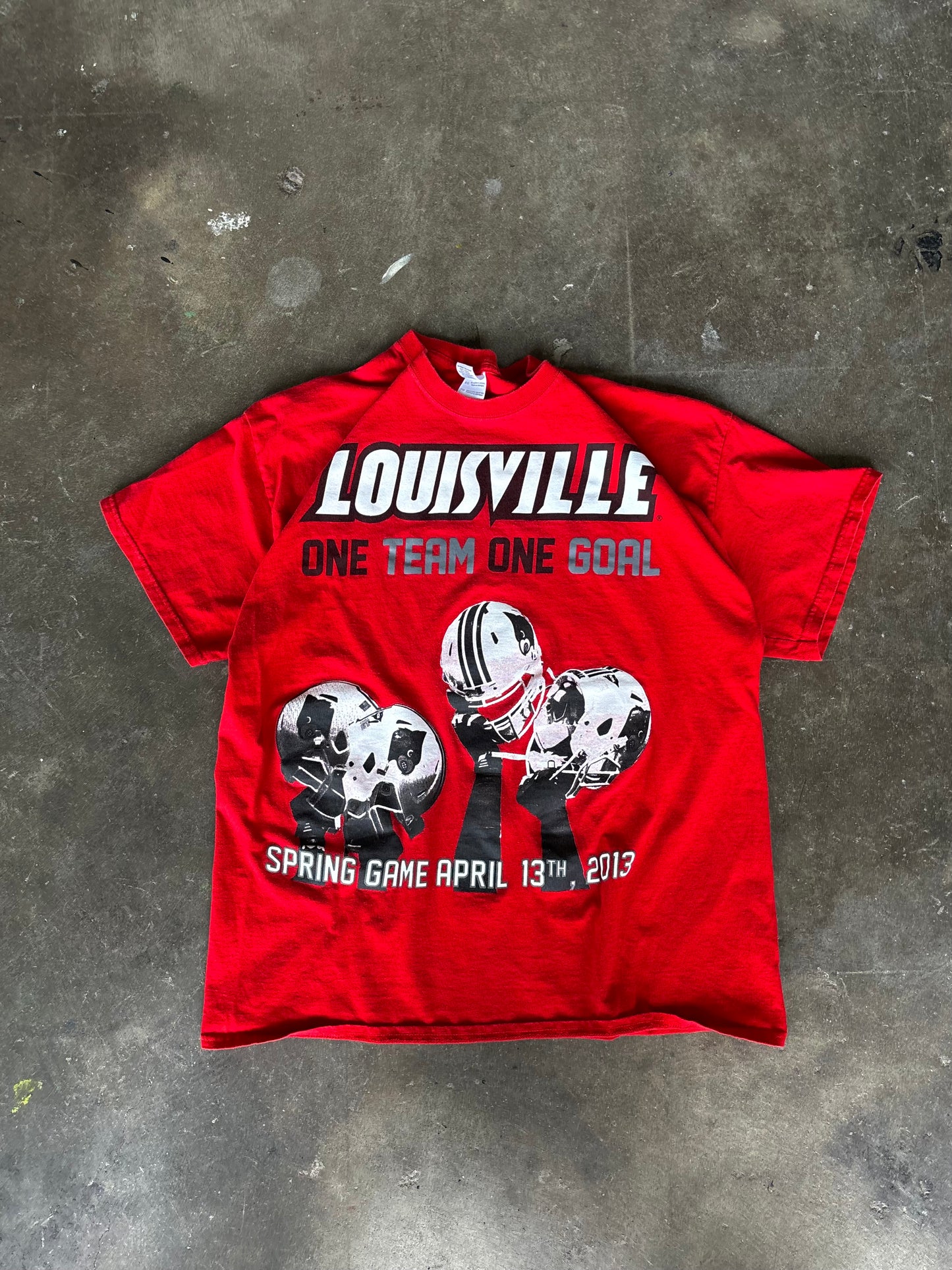 2013 Louisville Football Tee XL