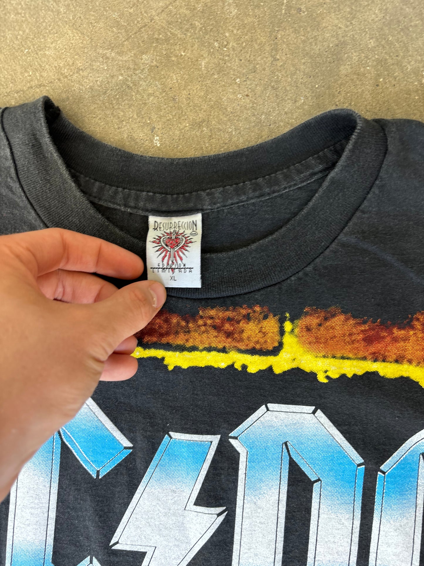 ‘90s AC/DC Tee XL