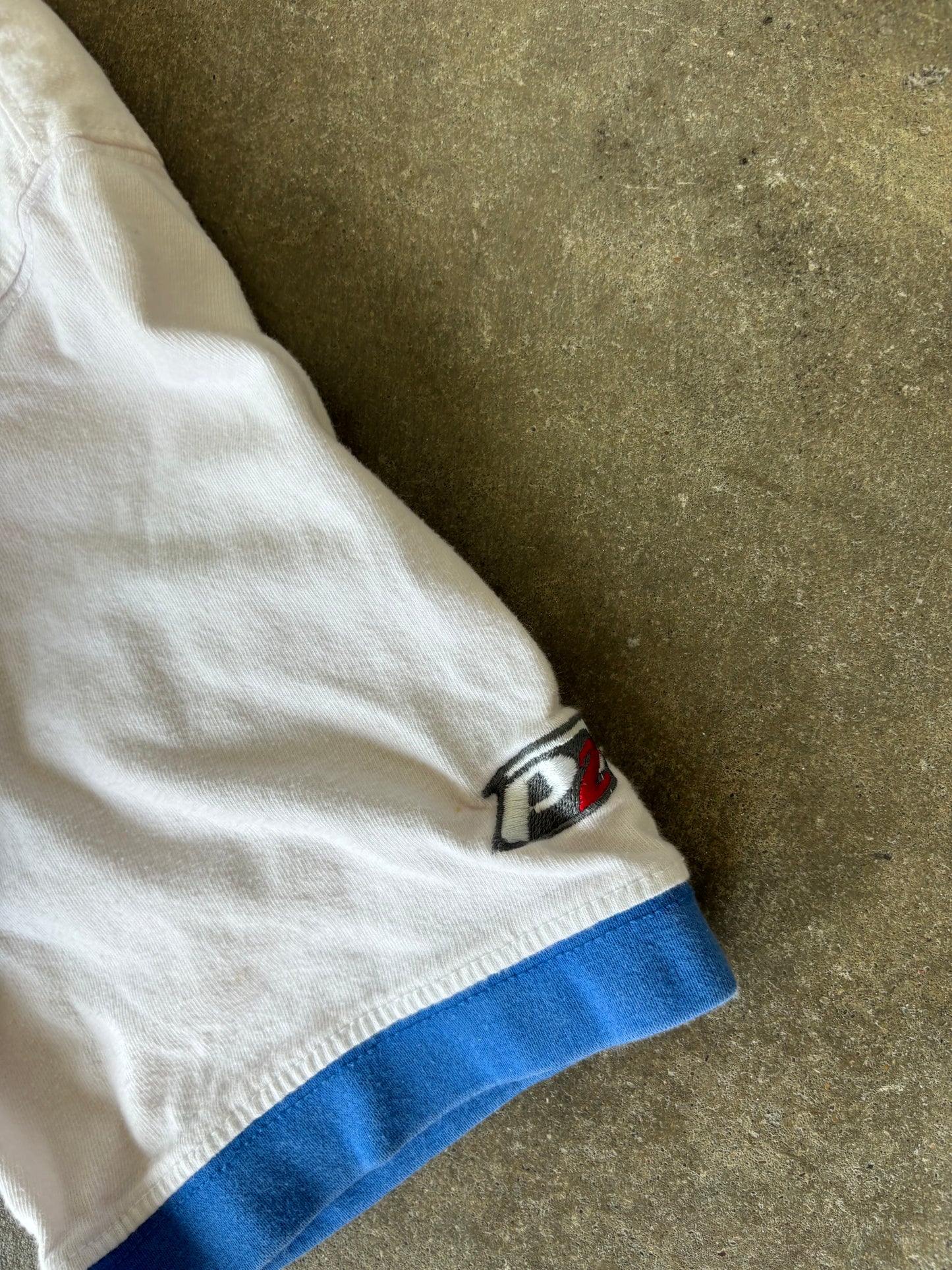 ‘00s Kentucky Tee Medium