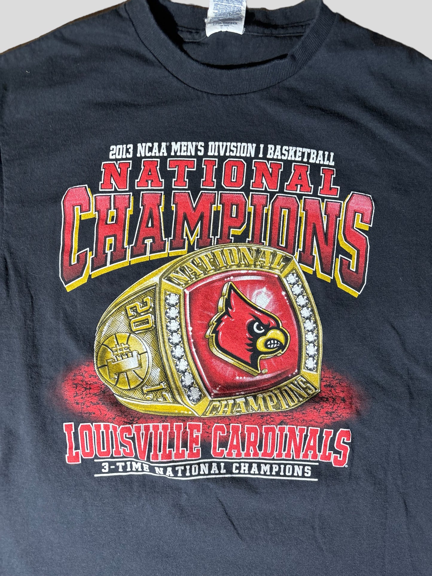 2013 Louisville Cardinals Tee XL