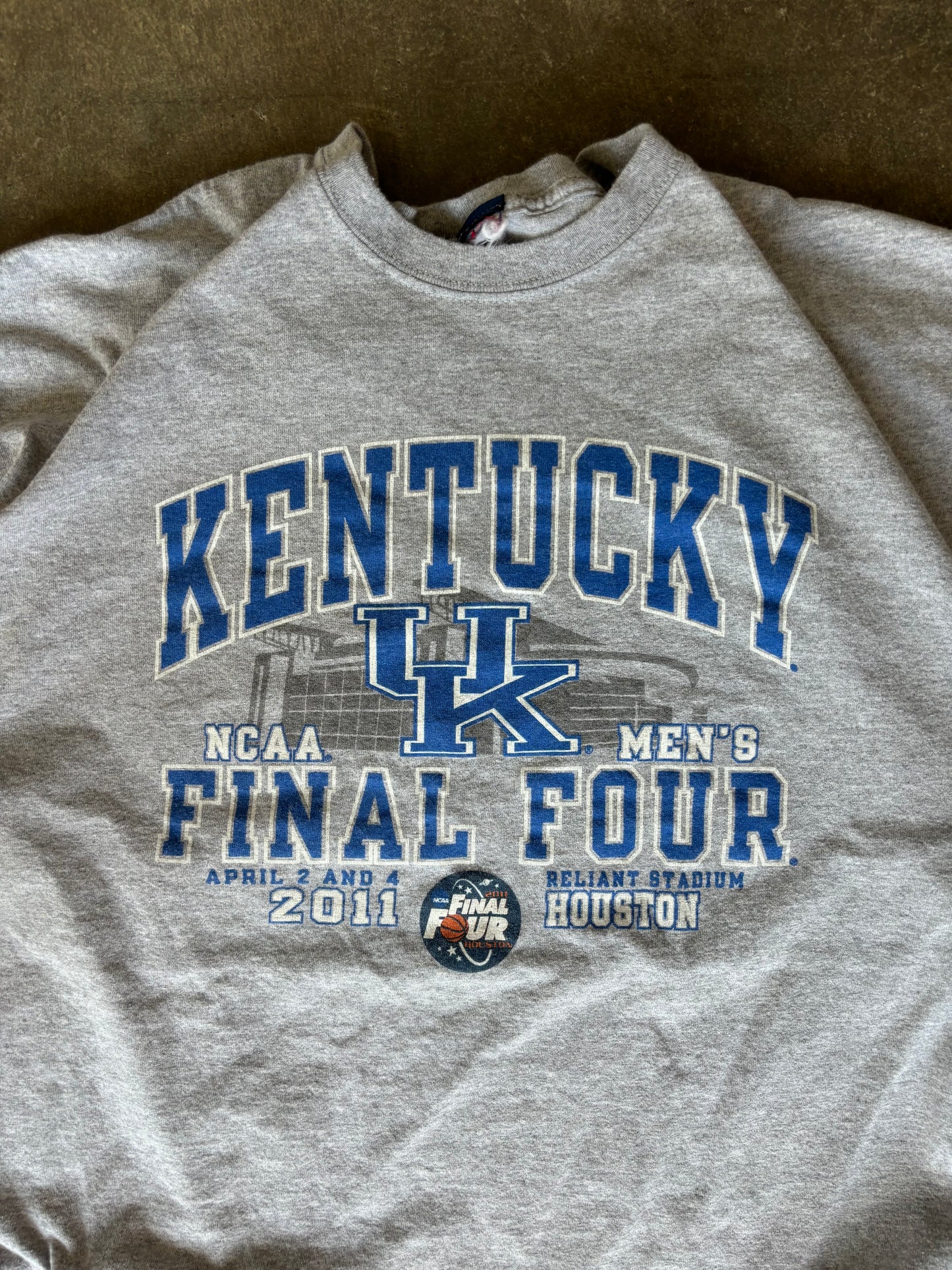 2011 Kentucky Basketball Tee XL