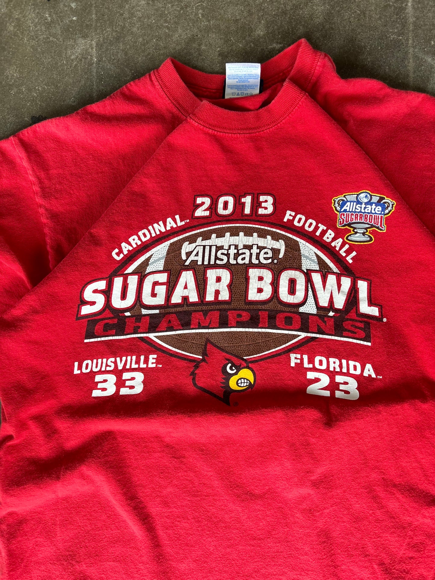 2013 Louisville Football Tee Medium