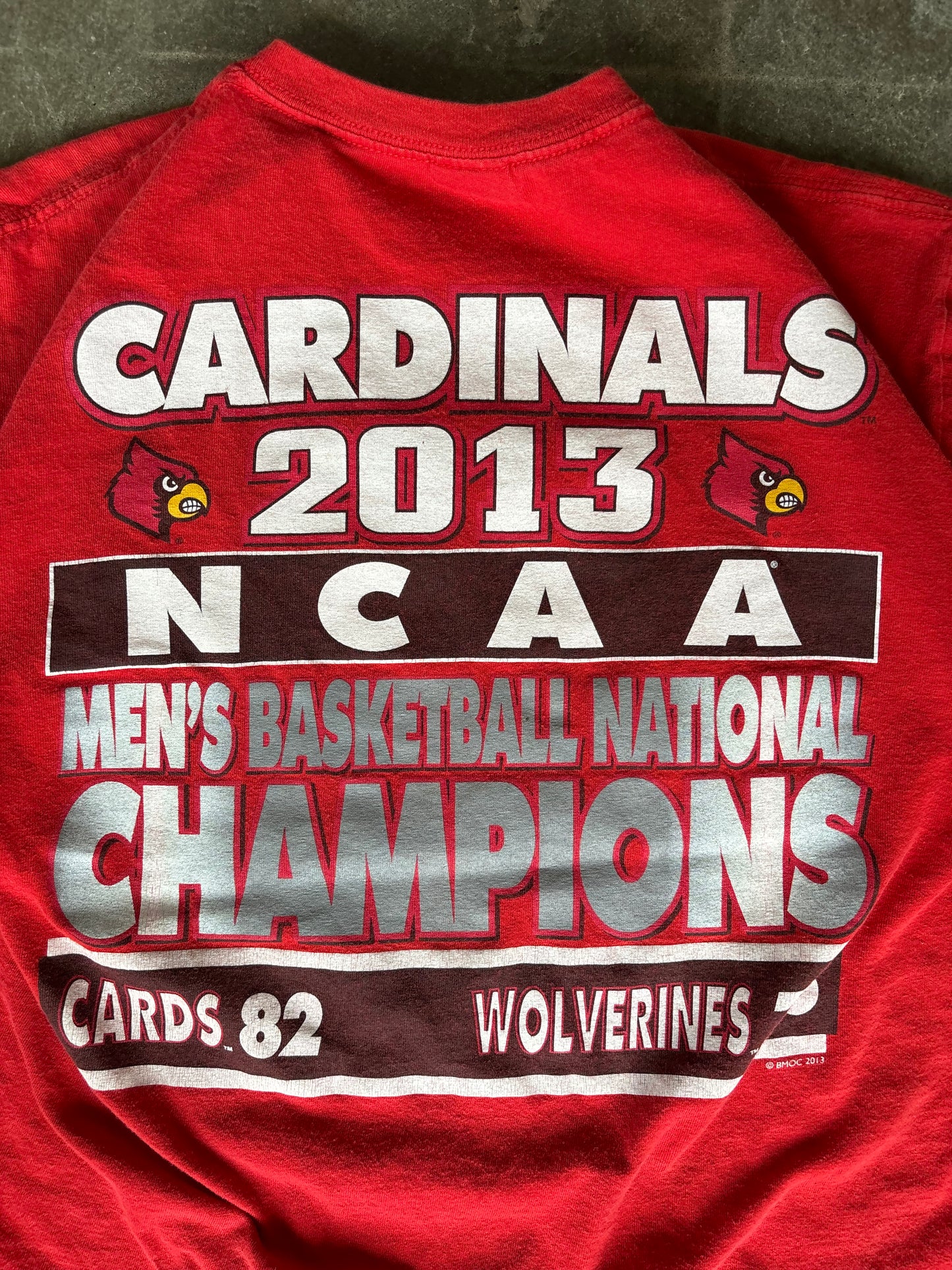 2013 Louisville Basketball Tee Small