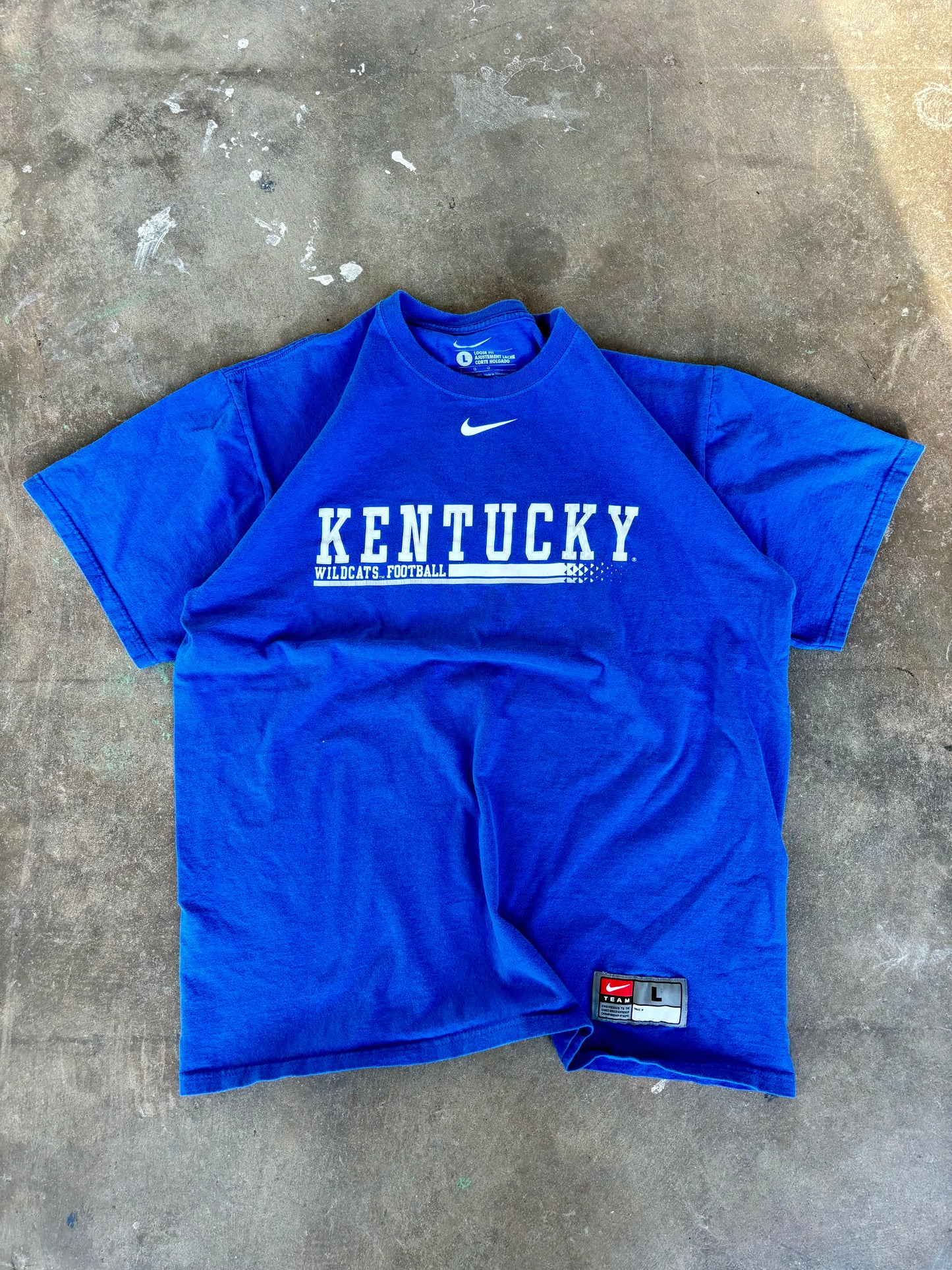 ‘00s Nike center swoosh Kentucky Tee Large