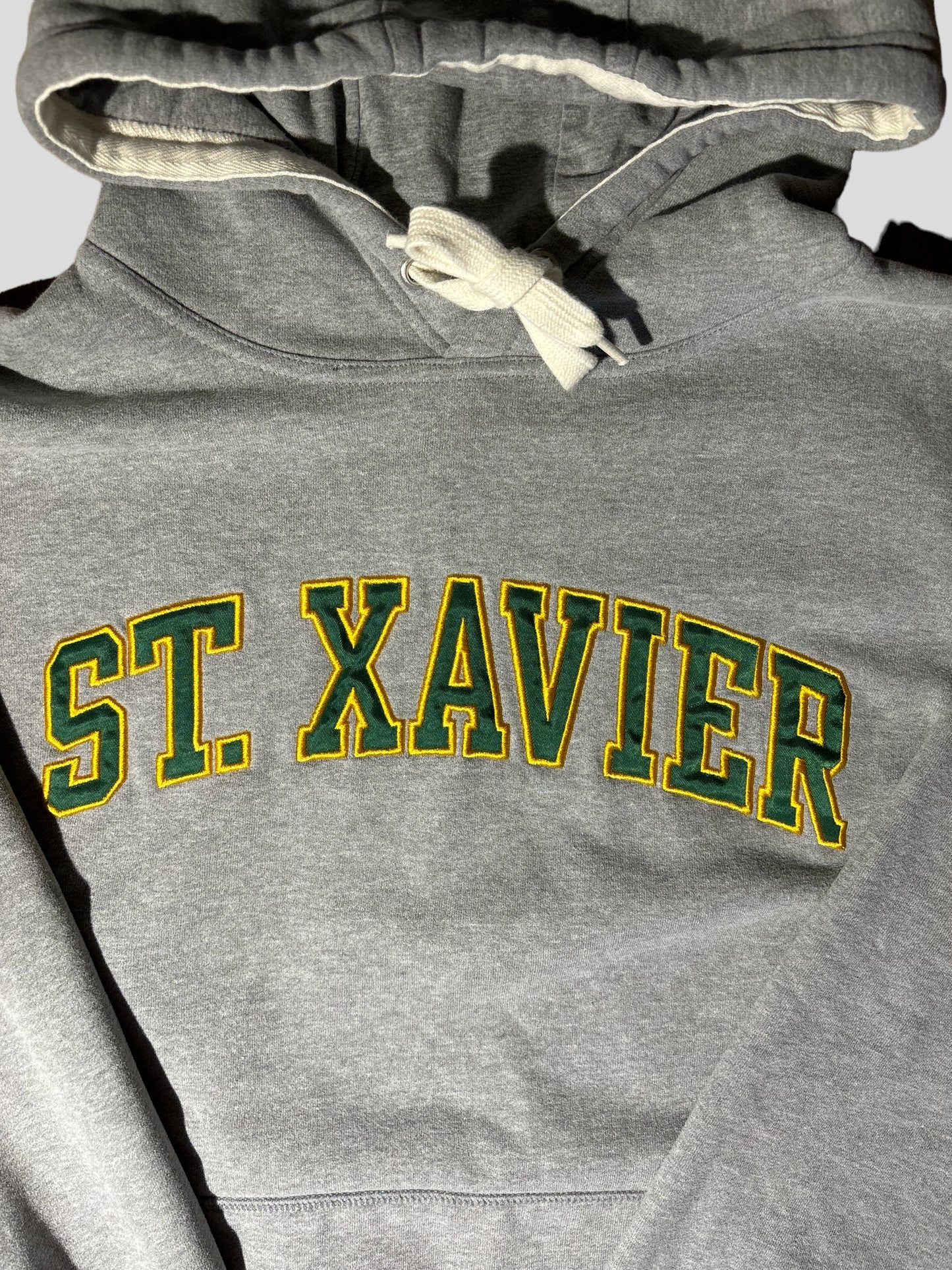 St Xavier Hoodie Medium