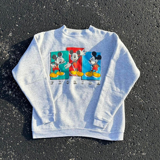 Vintage Mickey Mouse Sweatshirt Medium