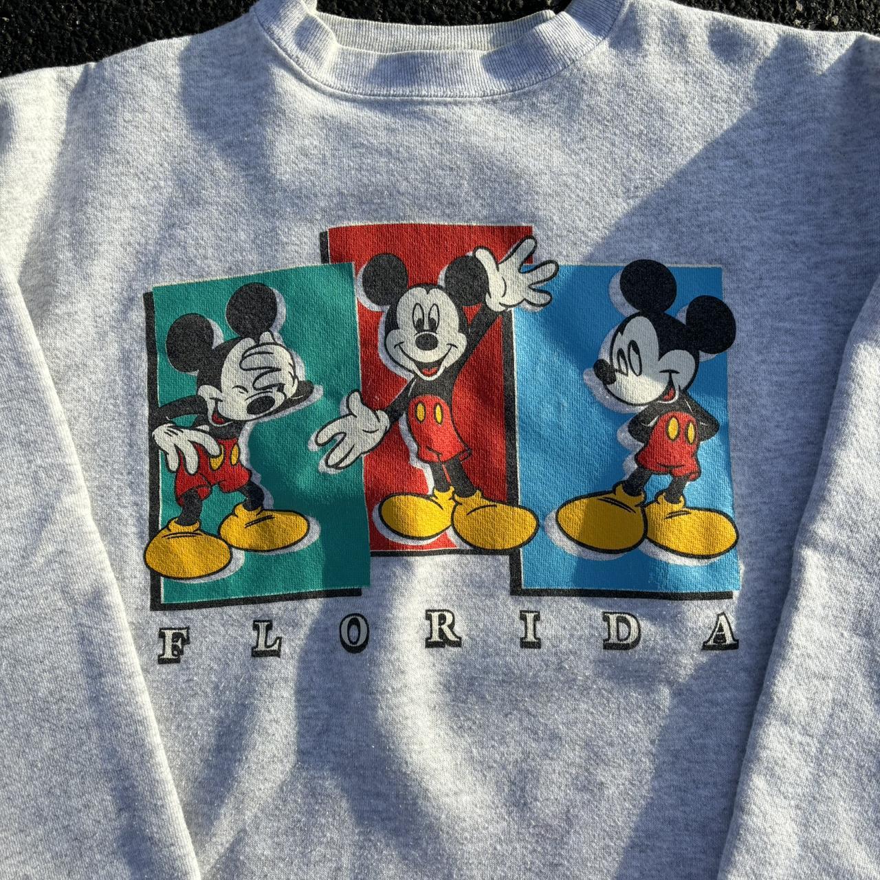 Vintage Mickey Mouse Sweatshirt Medium